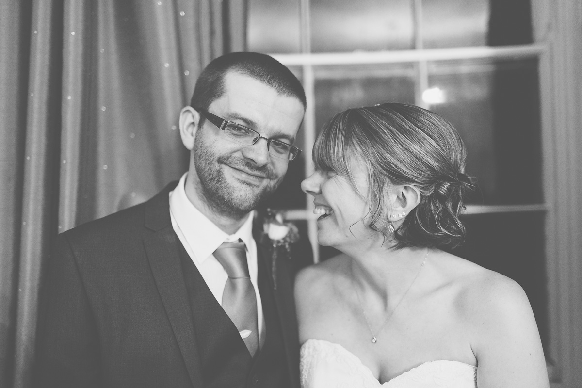 Eastington Park Wedding_Ally_and_Gary_Scuffins_Photography_111