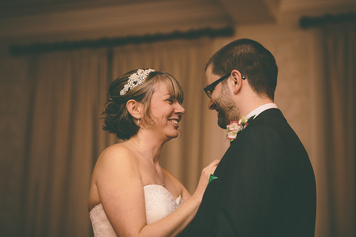 Eastington Park Wedding_Ally_and_Gary_Scuffins_Photography_128