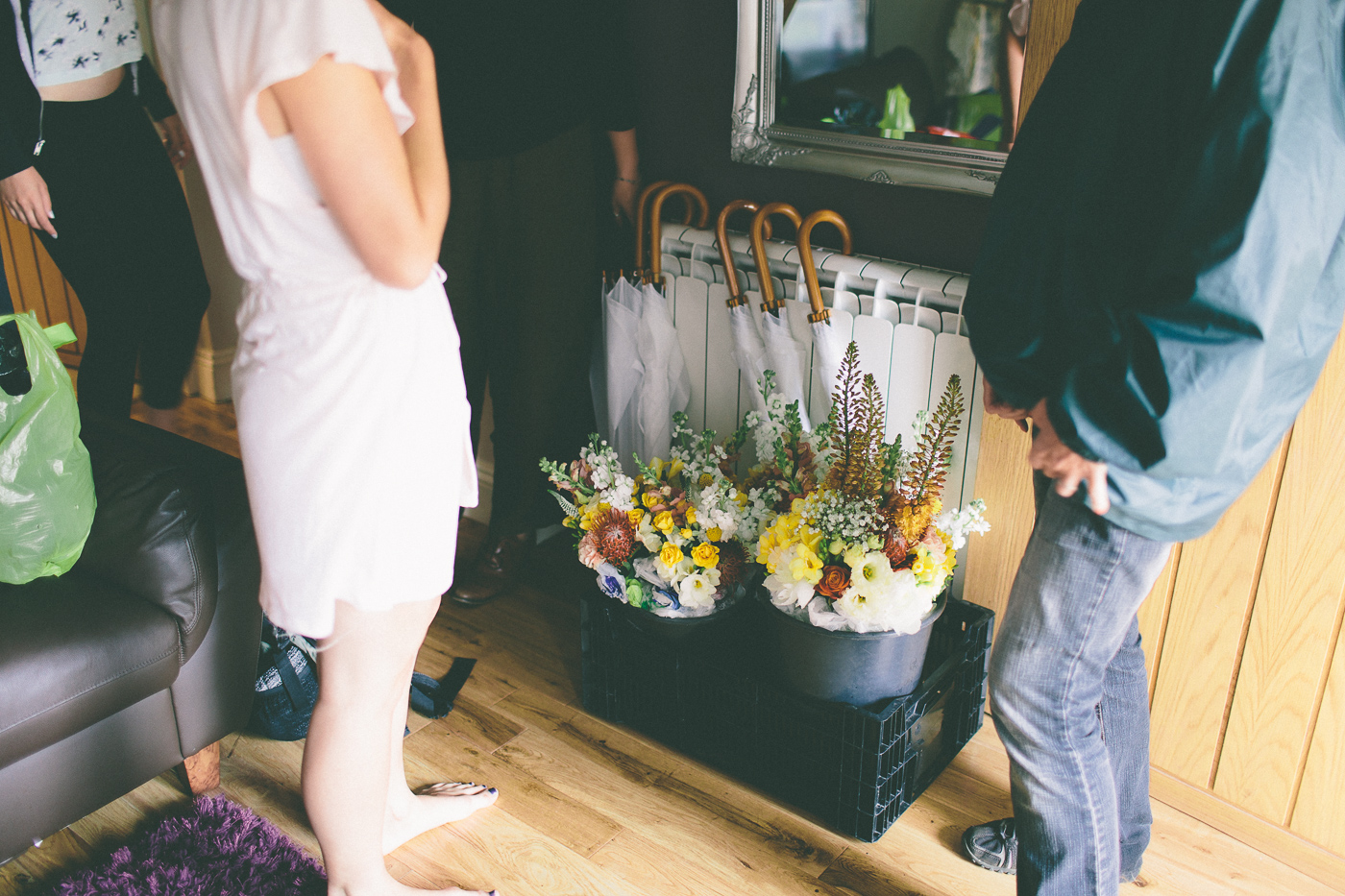 Naomi + Jack Rustic Yurt Summer Wedding Evesham Scuffins Photography 005 Wedding | Naomi + Jack | Evesham Scuffins Photography | http://www.scuffinsphotography.com