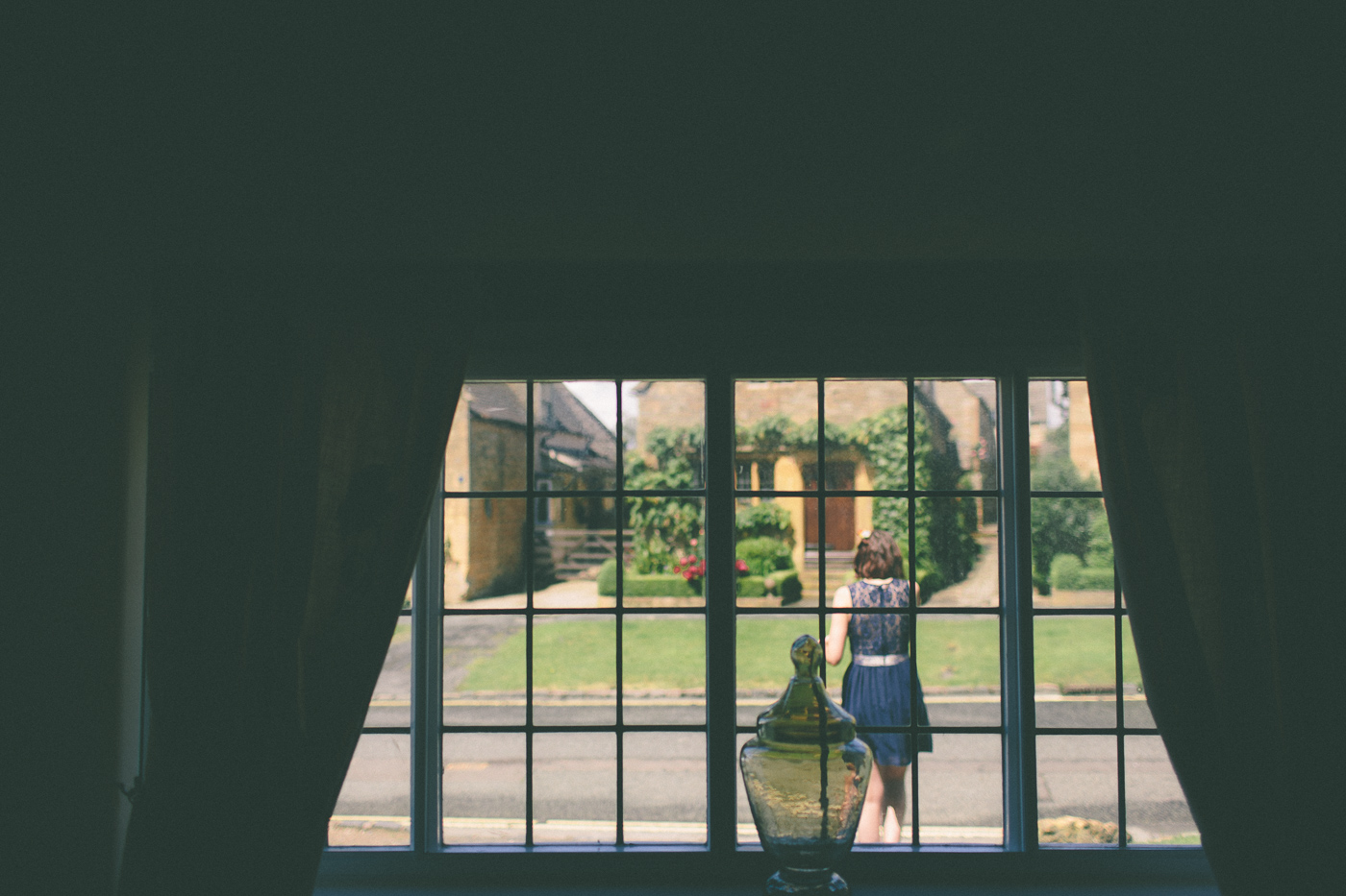 Naomi + Jack Rustic Yurt Summer Wedding Evesham Scuffins Photography 023 Wedding | Naomi + Jack | Evesham Scuffins Photography | http://www.scuffinsphotography.com