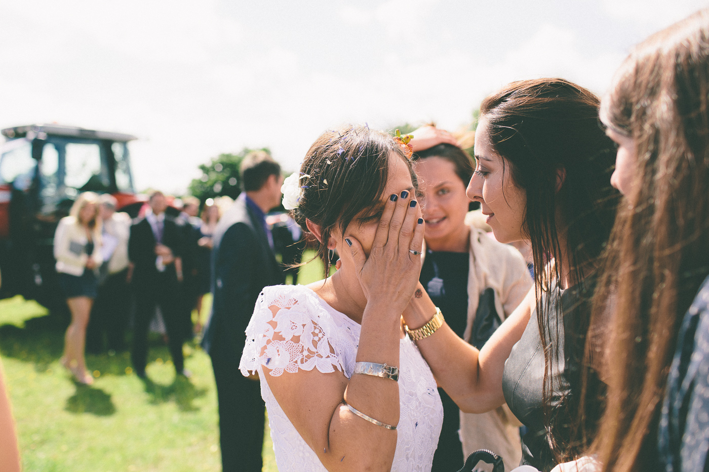 Naomi + Jack Rustic Yurt Summer Wedding Evesham Scuffins Photography 063 Wedding | Naomi + Jack | Evesham Scuffins Photography | http://www.scuffinsphotography.com