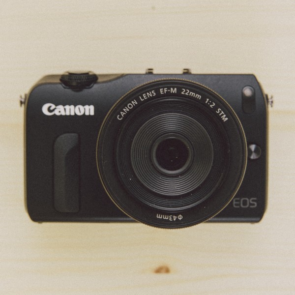 Review | Canon EOS M