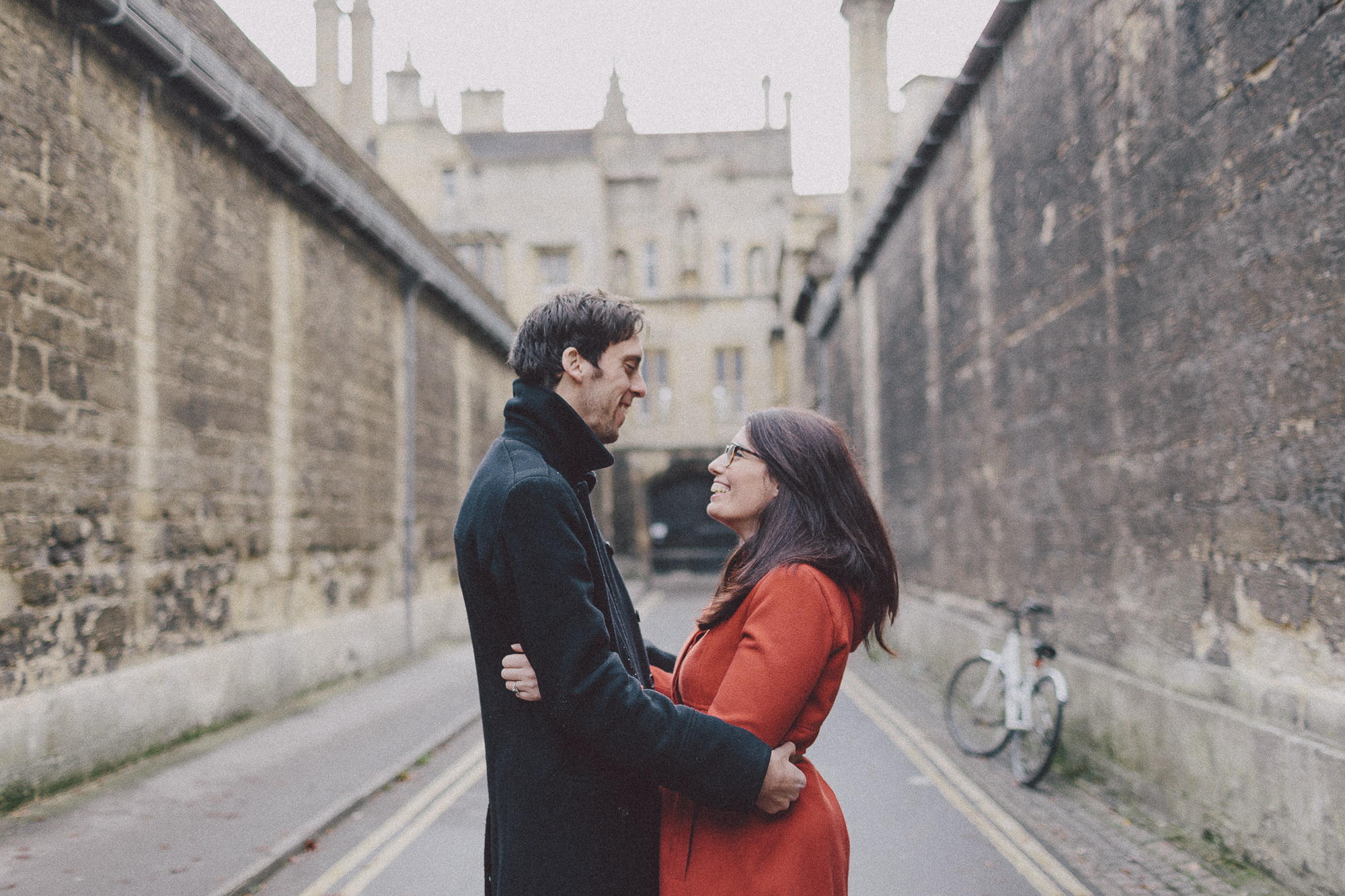 Amy Duncan Oxford Early Morning Autumn Portrait Shoot Scuffins Photography 015 Engagement | Amy + Duncan | Oxford Scuffins Photography | http://www.scuffinsphotography.com