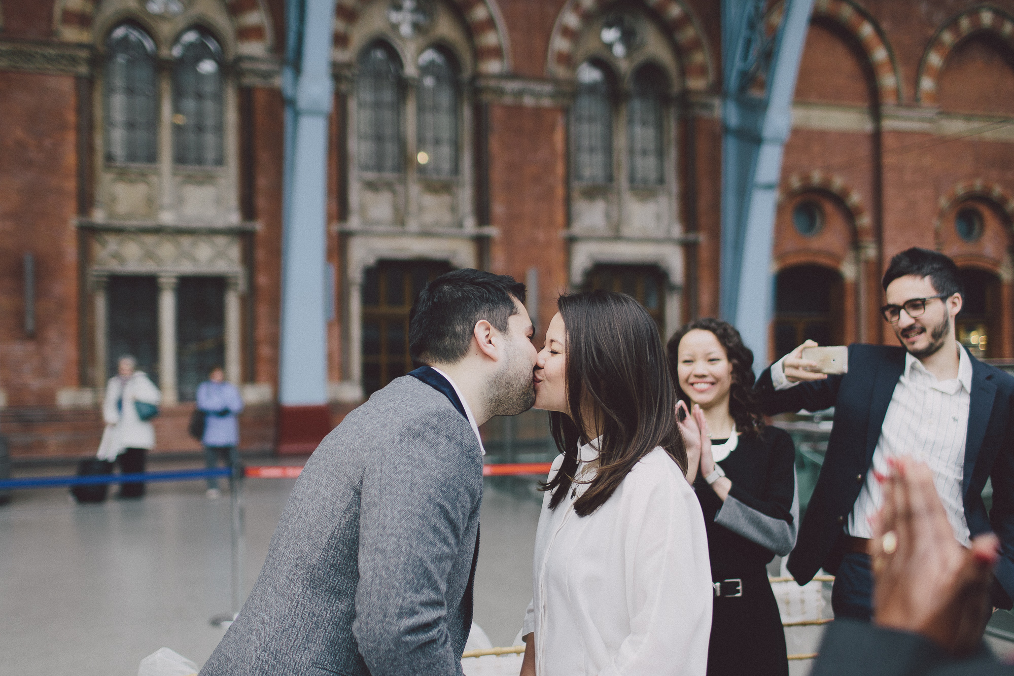 Relaxed Small St Pancras London Wedding Clem + Eric Scuffins Photography 030