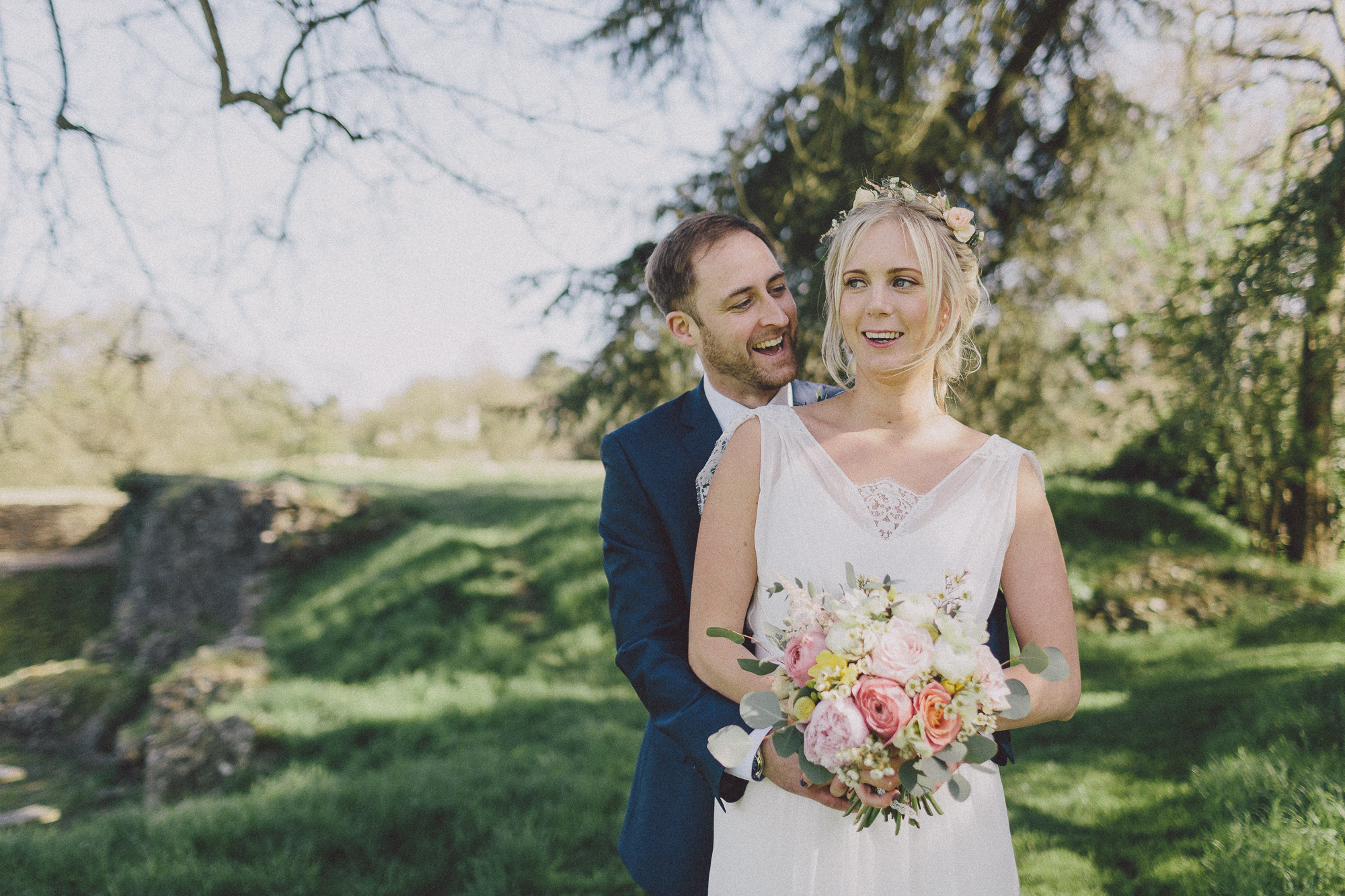 Vintage Rustic Summer Country Wedding Ross + Emma Scuffins Photography 010