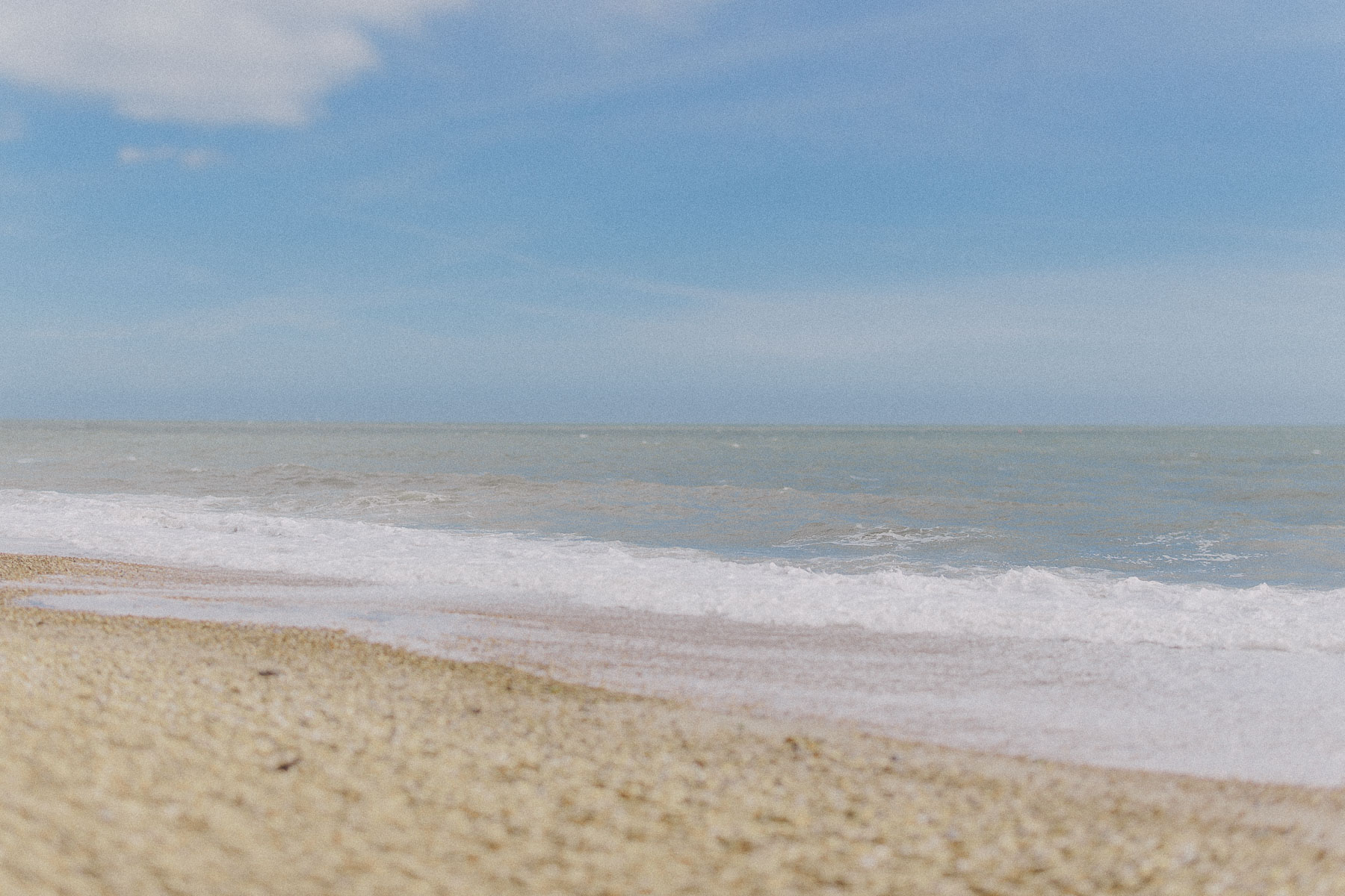 Faye+Dan Christchurch Devon Beach Engagement Photography Scuffins Photography 012