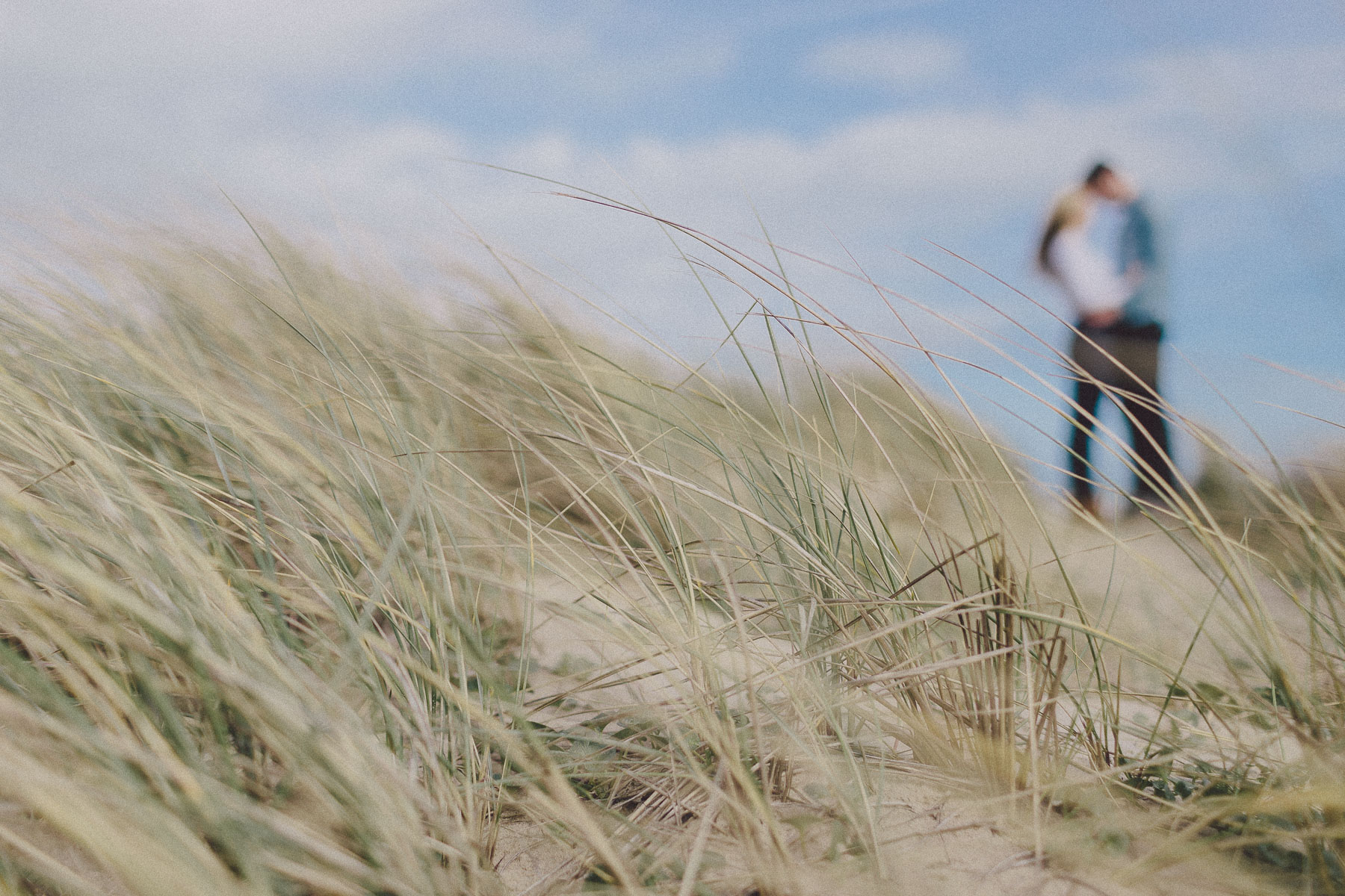 Faye+Dan Christchurch Devon Beach Engagement Photography Scuffins Photography 017